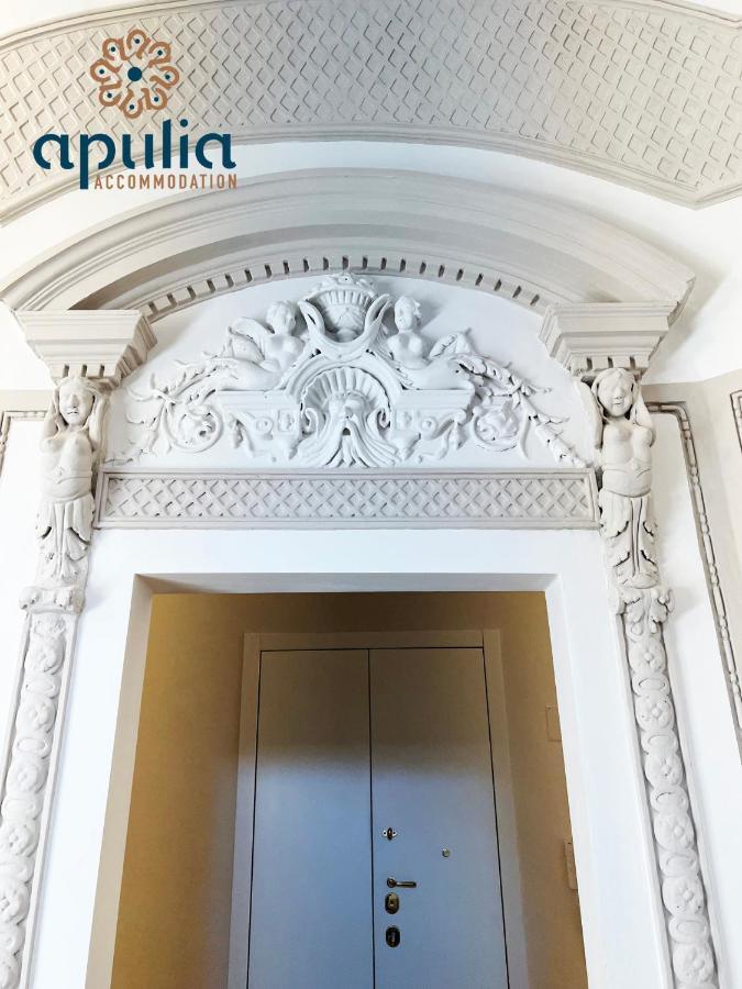 The Gorgeous By Apulia Accommodation Bari Bagian luar foto
