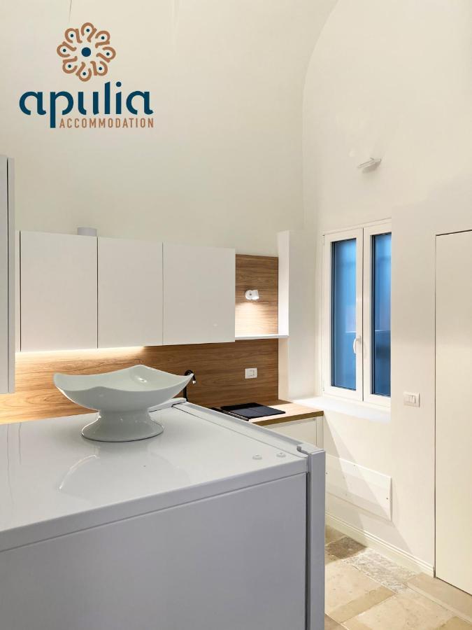 The Gorgeous By Apulia Accommodation Bari Bagian luar foto